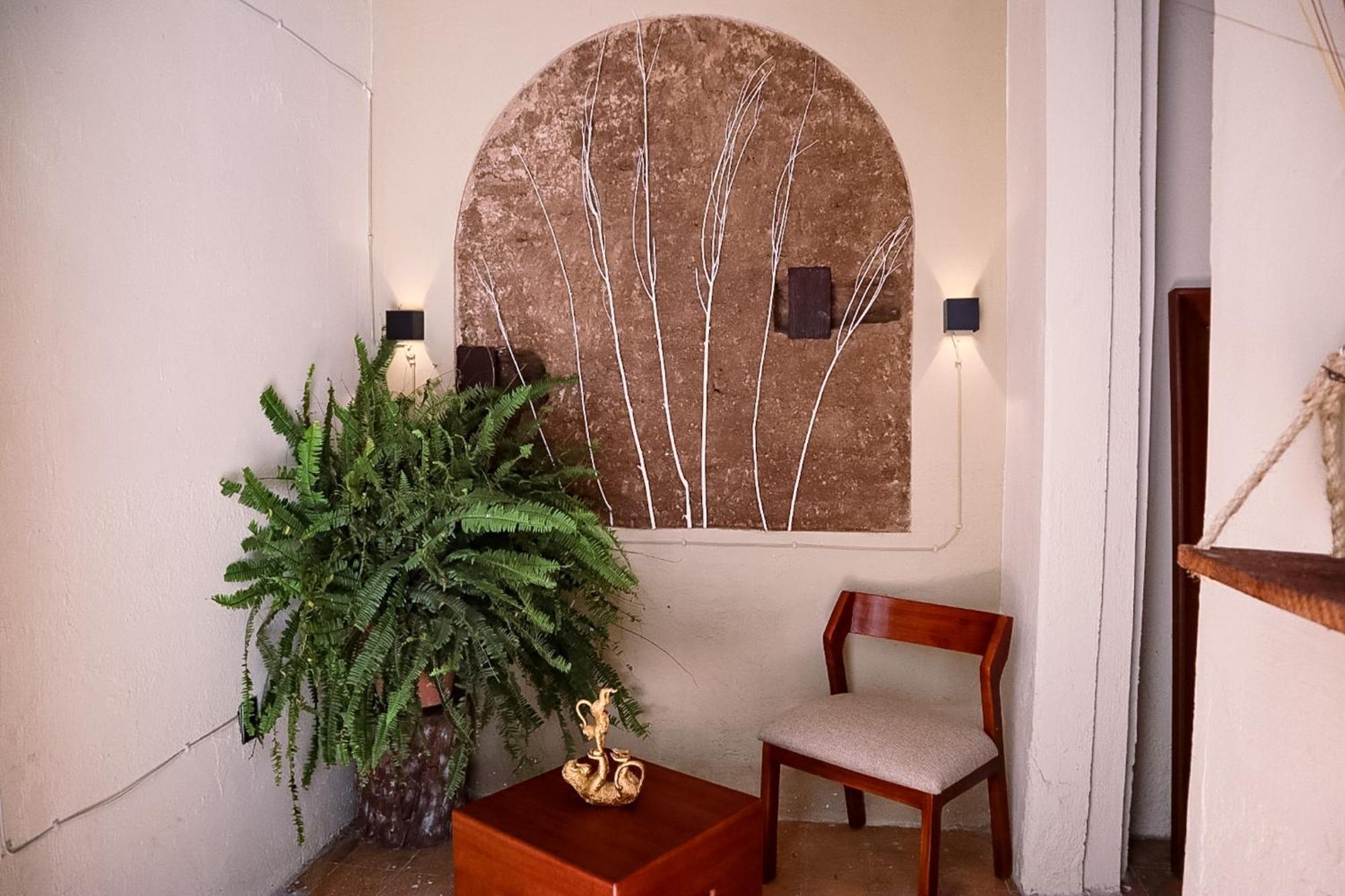 Real Santuario Aparthotel Guadalajara Bagian luar foto